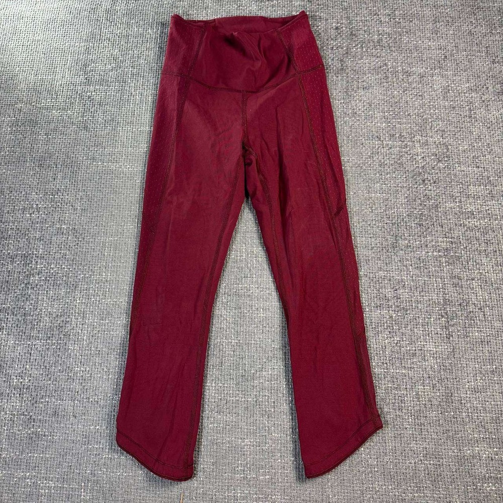 Lululemon Tight Stuff Tight II Women 4 Burgundy Scalloped Crop Leggings